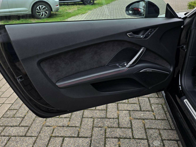 Audi TT RS 2.5 TFSI Quattro TTRS Roadster/Camera/keyless DVX Cars