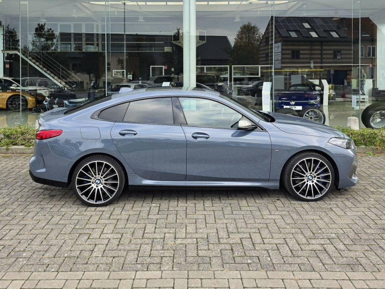 BMW 235 M235i xDrive/PANO/HUD/Camera/Garantie DVX Cars