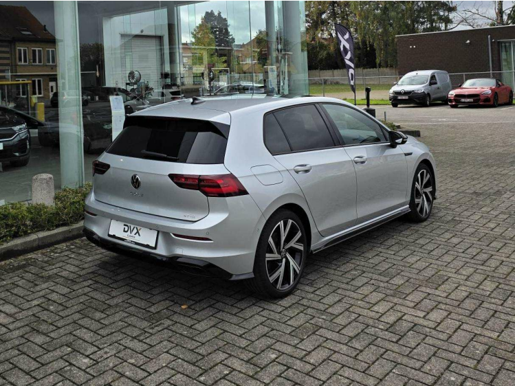 Volkswagen Golf 1.5 eTSI R-Line/Pano/HUD/Harman-Kardon/Camera DVX Cars