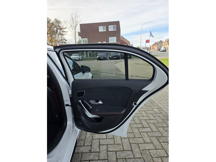 Mercedes-Benz A 45 AMG A45s AMG 4 MATIC Burmester/Pano/Aero/Head Up DVX Cars