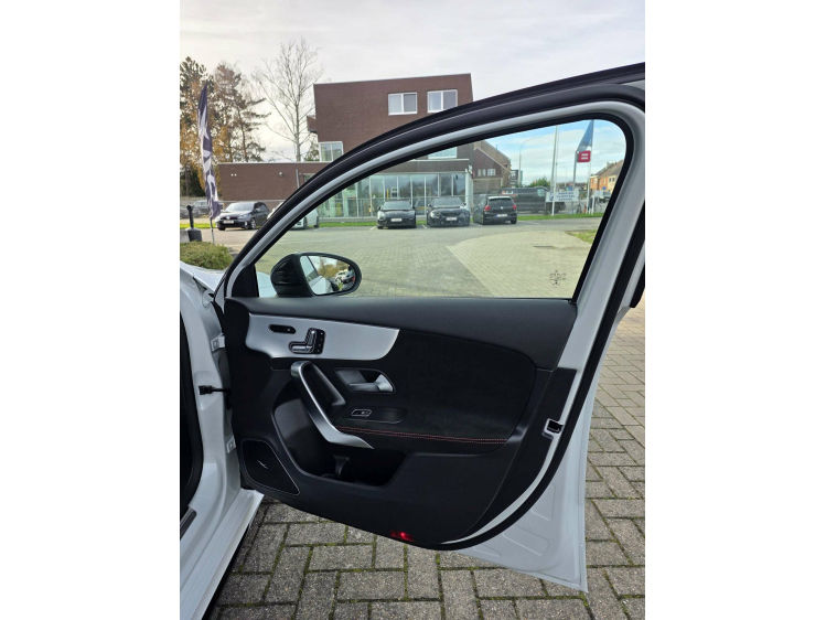 Mercedes-Benz A 45 AMG A45s AMG 4 MATIC Burmester/Pano/Aero/Head Up DVX Cars