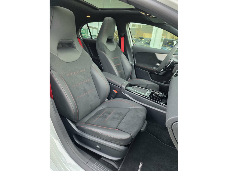 Mercedes-Benz A 45 AMG A45s AMG 4 MATIC Burmester/Pano/Aero/Head Up DVX Cars