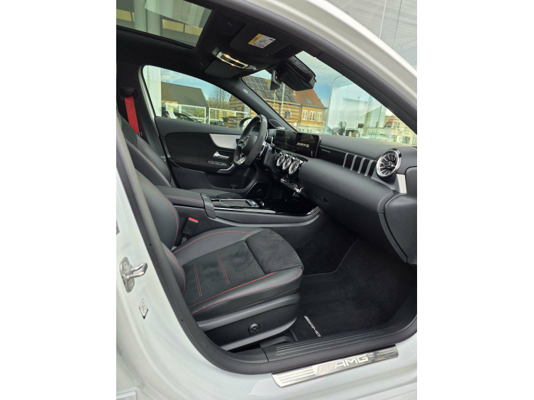 Mercedes-Benz A 45 AMG A45s AMG 4 MATIC Burmester/Pano/Aero/Head Up DVX Cars