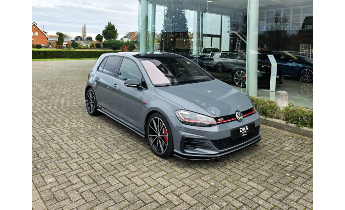 DVX Cars - Volkswagen Golf GTI