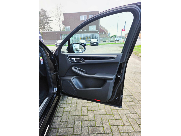 Porsche Macan Macan S PDK/Excl. Design/Pano/PDLS/Standverw DVX Cars