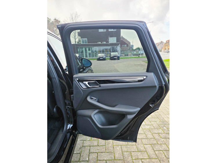 Porsche Macan Macan S PDK/Excl. Design/Pano/PDLS/Standverw DVX Cars