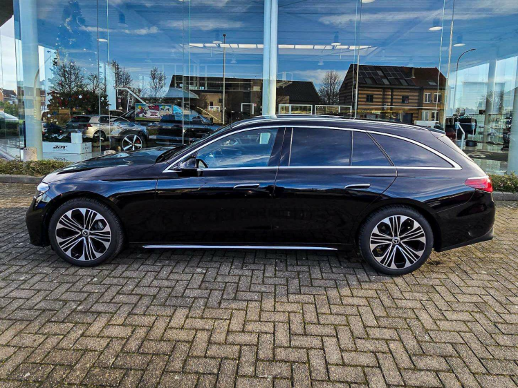 Mercedes-Benz E 200 Hybrid AMG Adv/Burmester/Camera/Keyless/20m Gar DVX Cars