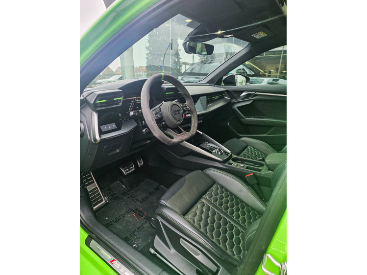 Audi RS3 Pano/Camera/PPF/Ceramic Coating/Garantie DVX Cars