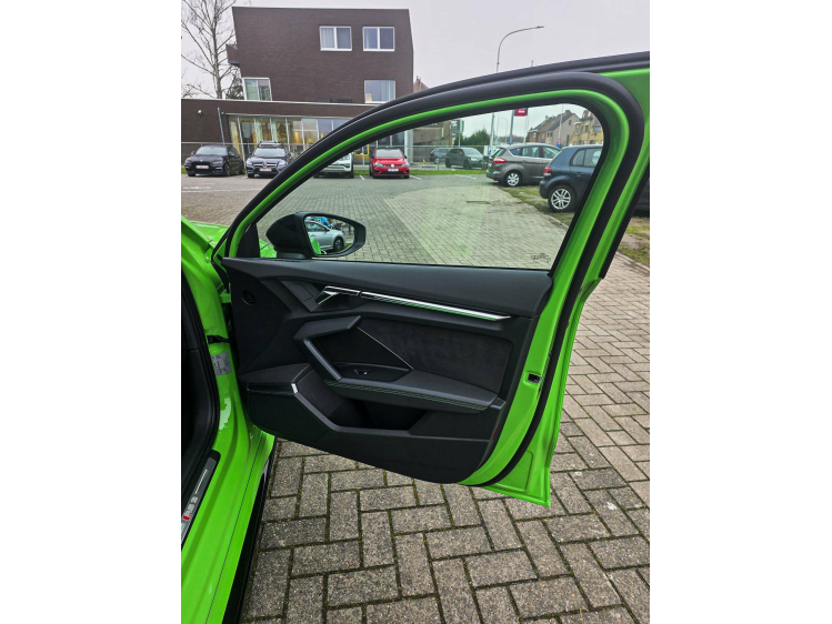 Audi RS3 Pano/Camera/PPF/Ceramic Coating/Garantie DVX Cars