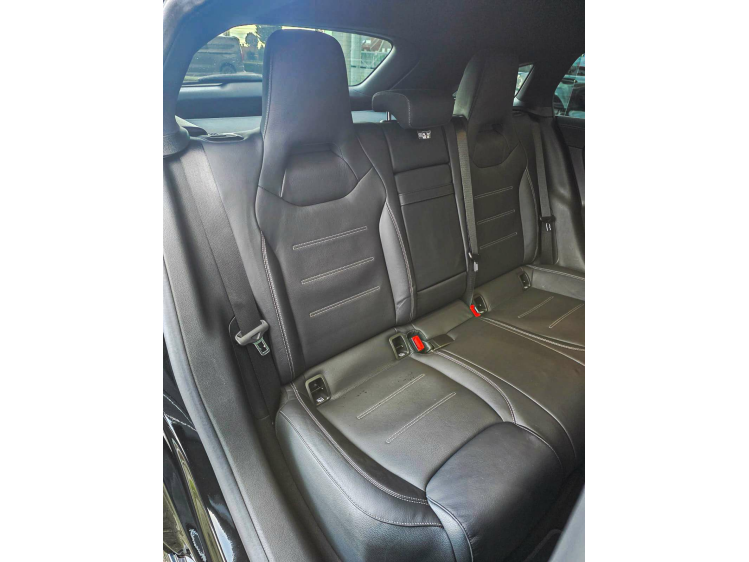 Mercedes-Benz CLA 35 AMG Shooting Full/Bucket/Burmester/360/Pano/Garantie DVX Cars