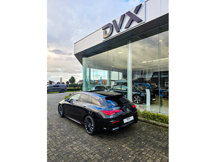 Mercedes-Benz CLA 35 AMG Shooting Full/Bucket/Burmester/360/Pano/Garantie DVX Cars