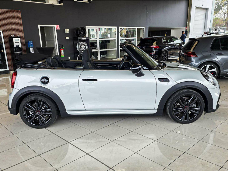 MINI Cooper S Cabrio Kit JCW/HUD/Camera/Harman Kardon/Garantie DVX Cars