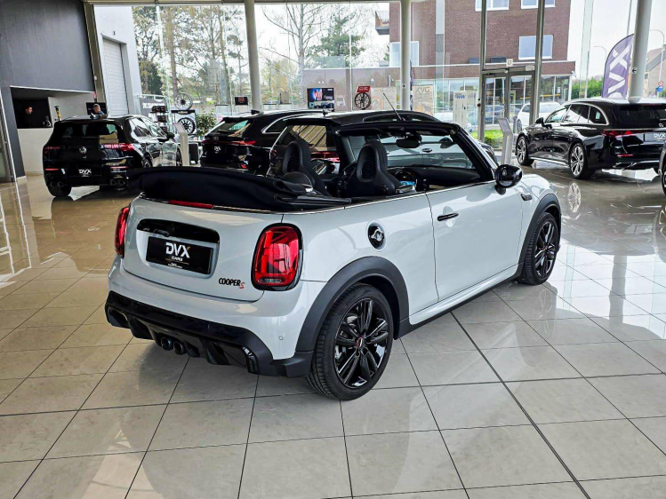 MINI Cooper S Cabrio Kit JCW/HUD/Camera/Harman Kardon/Garantie DVX Cars