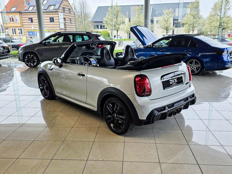 MINI Cooper S Cabrio Kit JCW/HUD/Camera/Harman Kardon/Garantie DVX Cars