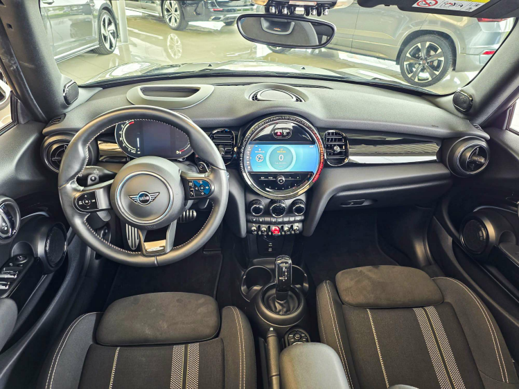 MINI Cooper S Cabrio Kit JCW/HUD/Camera/Harman Kardon/Garantie DVX Cars