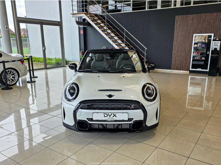 MINI Cooper S Cabrio HUD/Camera/Harman Kardon/Garantie DVX Cars