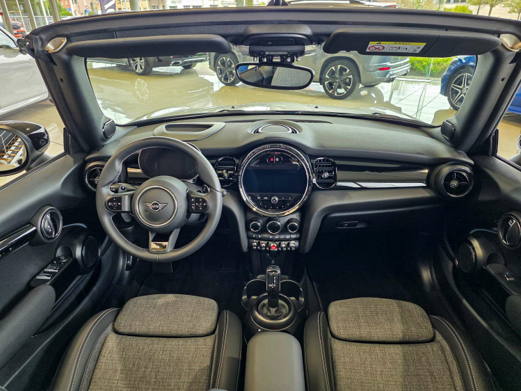 MINI Cooper S Cabrio HUD/Camera/Harman Kardon/Garantie DVX Cars