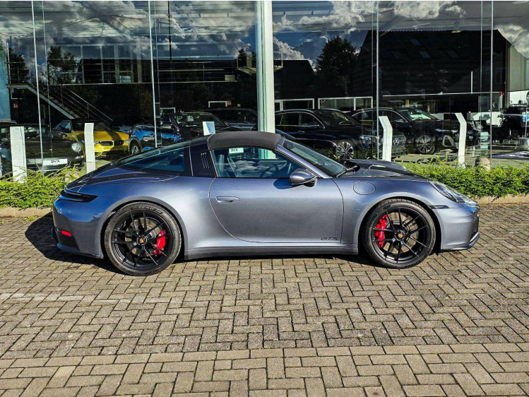 Porsche 911 992.2 Targa 4 GTS / Sport Chrono Plus / Camera / Porsche Garantie DVX Cars