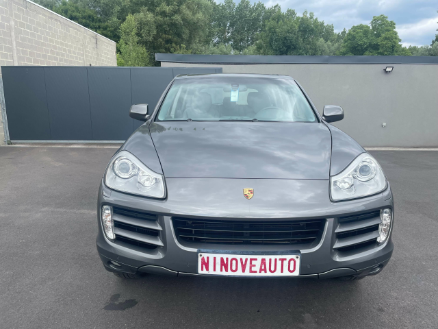 Ninove auto - Porsche Cayenne