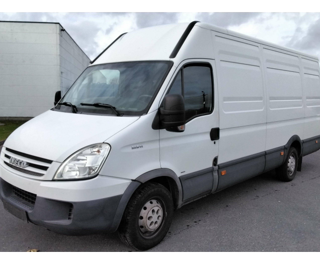 Iveco Daily 100kw  lang Garage Meirhaeghe